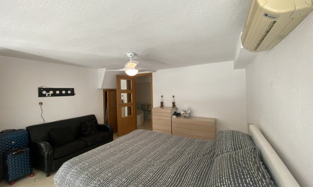 Reventa - Adosado -
Villamartín - Villamartin