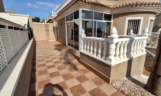 Återförsäljning - Villa -
Los Balcones