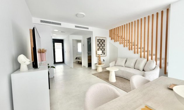 New Build - Townhouse -
Cox - San Fernando