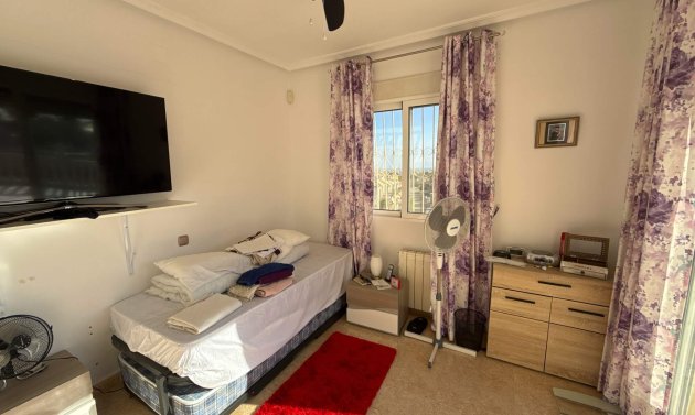 Resale - Villa -
Villamartín - Villamartin