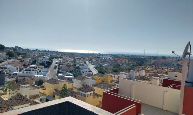 Resale - Townhouse -
Villamartín - Blue Lagoon