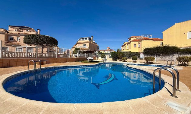 Resale - Apartment -
La Zenia