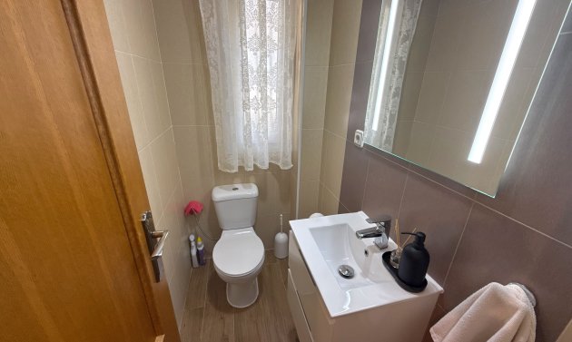 Resale - Villa -
Lomas de Cabo Roig