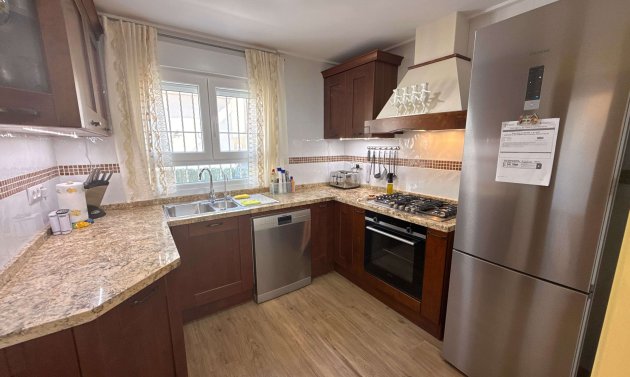 Resale - Villa -
Lomas de Cabo Roig