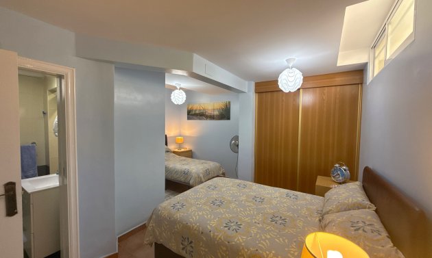 Resale - Villa -
Lomas de Cabo Roig