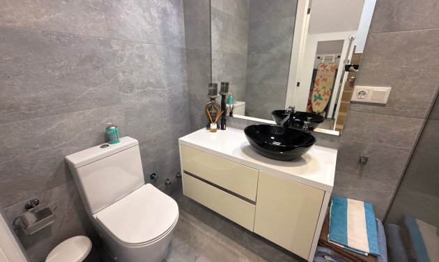 Resale - Townhouse -
Villamartín - Blue Lagoon