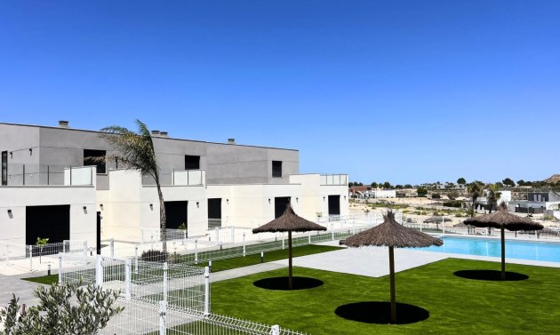 New Build - Townhouse -
Baños y Mendigo - Altaona Golf