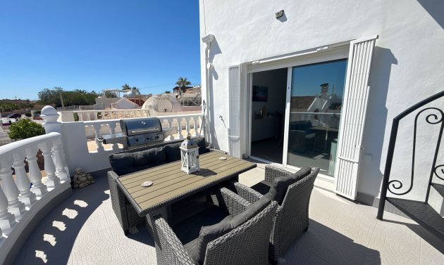 Resale - Townhouse -
Villamartín - Blue Lagoon