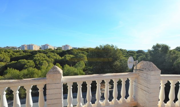 Reventa - Villa -
Campoamor