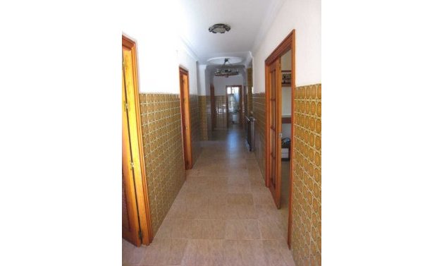 Reventa - Villa -
Campoamor