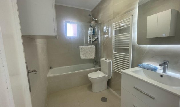 Resale - Villa -
Playa Flamenca - Play Flamenca