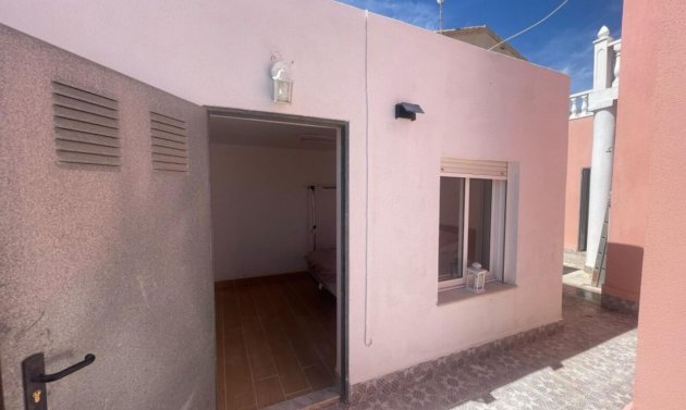 Resale - Villa -
Playa Flamenca - Play Flamenca