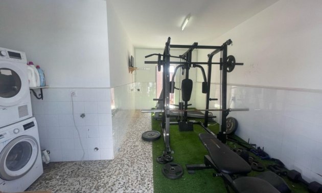 Resale - Villa -
Playa Flamenca - Play Flamenca