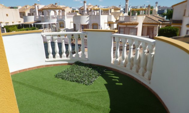 Reventa - Villa -
Pilar de la Horadada