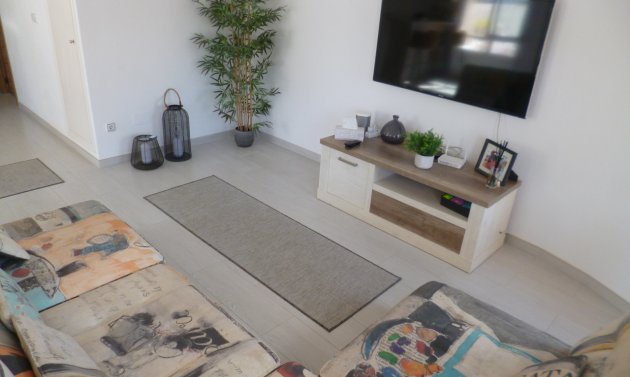 Reventa - Villa -
Pilar de la Horadada