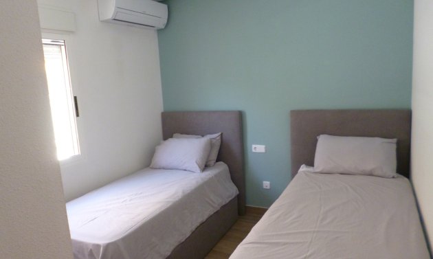 Reventa - Villa -
Pilar de la Horadada