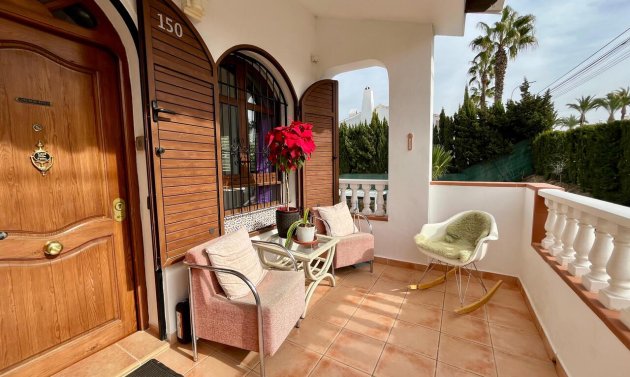 Reventa - Villa -
Villamartín - Villamartin
