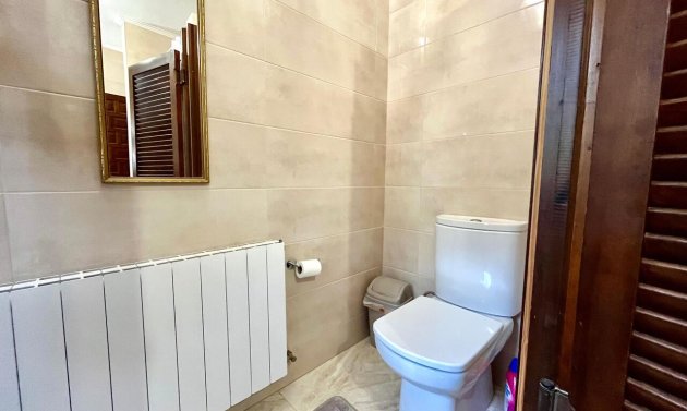 Reventa - Villa -
Villamartín - Villamartin