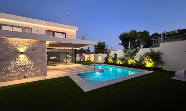New Build - Villa -
Orihuela Costa - Montezenia
