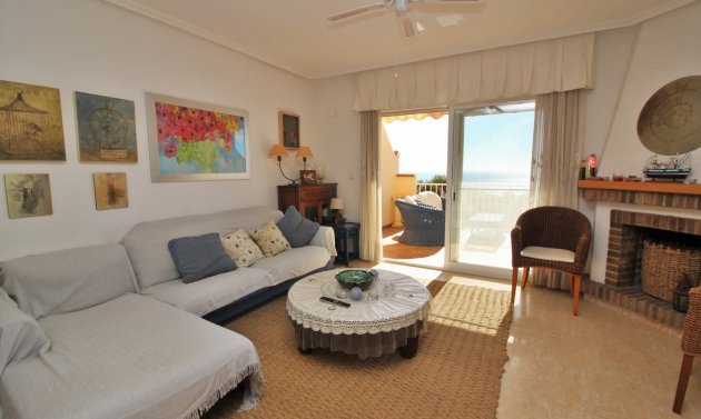 Reventa - Apartamento -
Cabo Roig