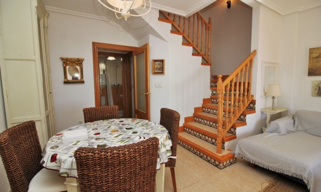 Reventa - Apartamento -
Cabo Roig