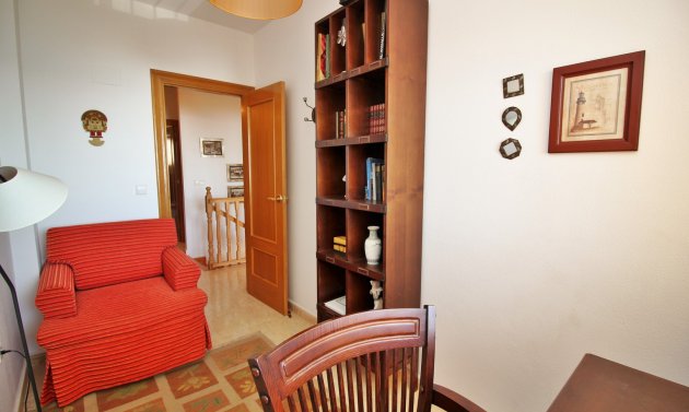Reventa - Apartamento -
Cabo Roig