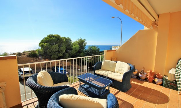 Reventa - Apartamento -
Cabo Roig