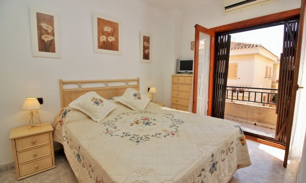 Resale - Townhouse -
Playa Flamenca