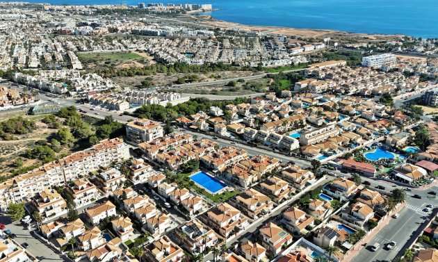 Resale - Townhouse -
Playa Flamenca