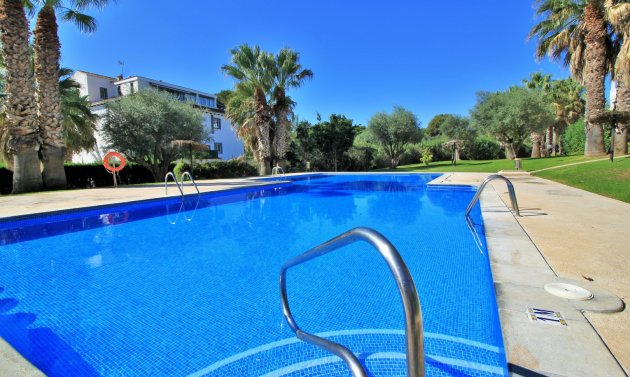 Resale - Apartment -
Villamartín - Villamartin