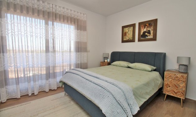 Återförsäljning - Villa -
Villamartín - Villamartin