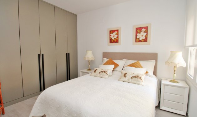 Återförsäljning - Villa -
Algorfa - La Finca Golf Resort