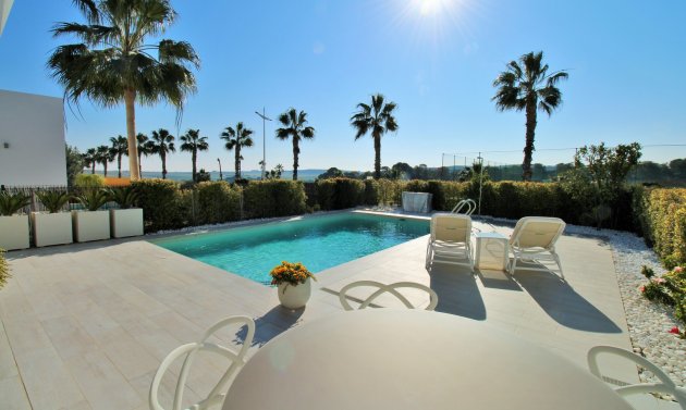 Återförsäljning - Villa -
Algorfa - La Finca Golf Resort