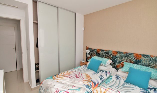 Resale - Villa -
Villamartín - Villamartin