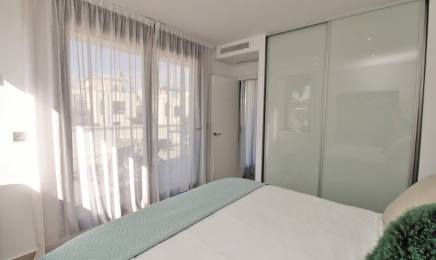 Resale - Villa -
Villamartín - Villamartin