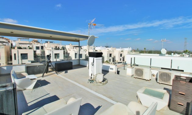 Resale - Villa -
Villamartín - Villamartin
