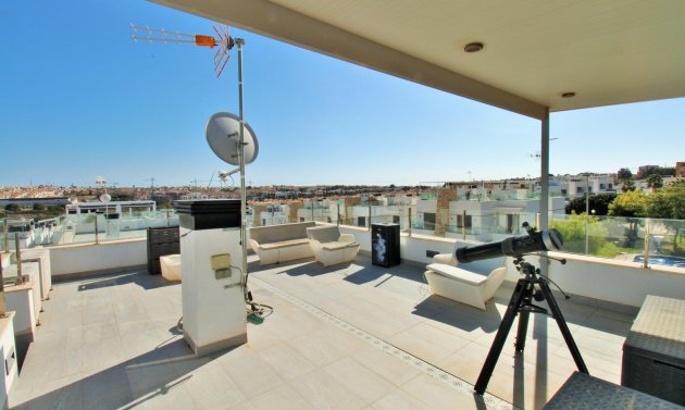 Resale - Villa -
Villamartín - Villamartin