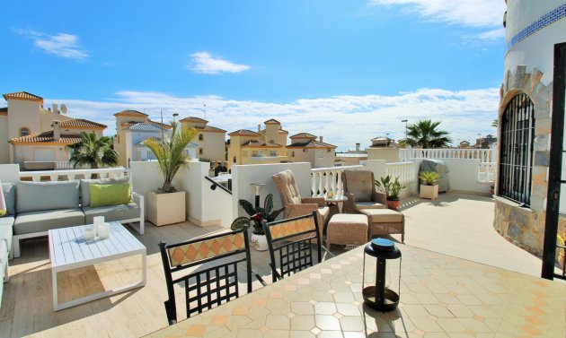 Resale - Villa -
Villamartín - Los Dolses