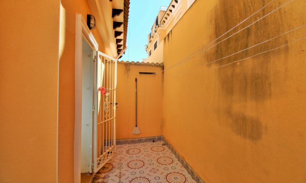 Resale - Townhouse -
Villamartín - Villamartin