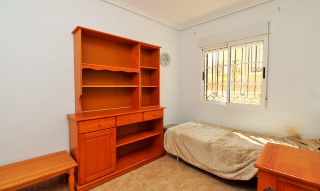 Resale - Townhouse -
Villamartín - Villamartin