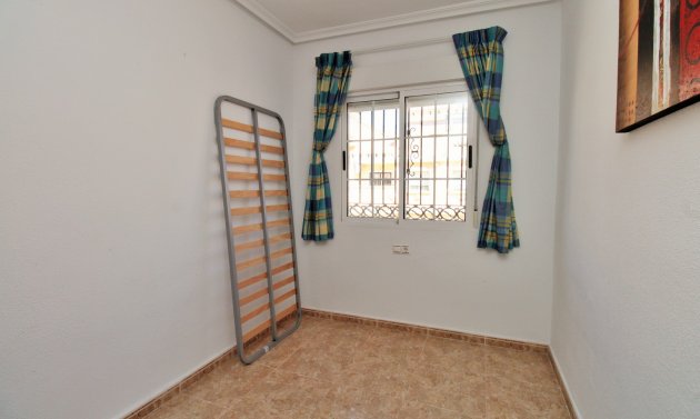 Resale - Townhouse -
Villamartín - Villamartin