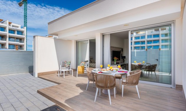 Nybyggnation - Takvåning -
Orihuela Costa - Villamartín