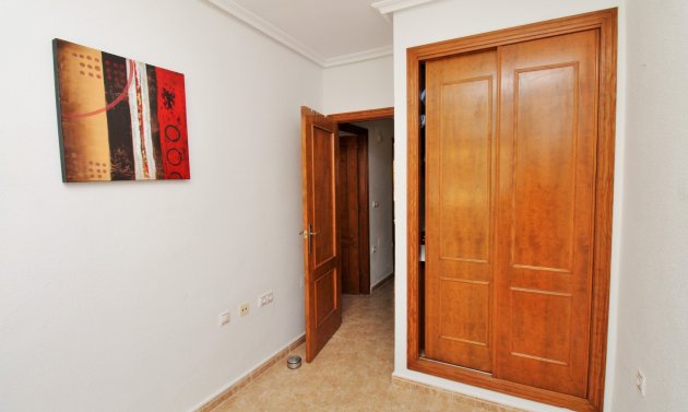 Resale - Townhouse -
Villamartín - Villamartin