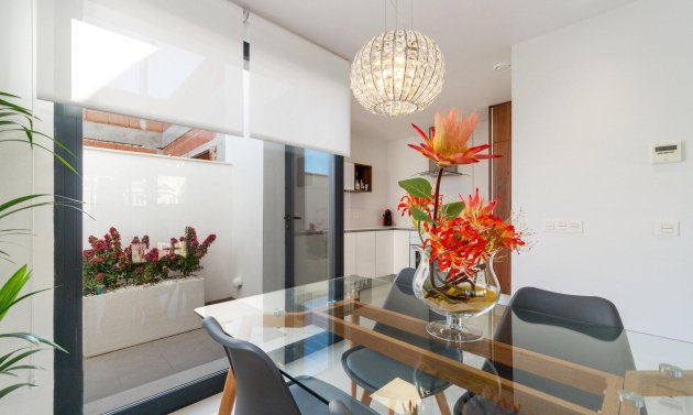New Build - Townhouse -
Los Montesinos - La Herrada