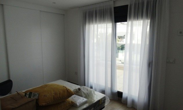 New Build - Townhouse -
Pilar de la Horadada - pueblo