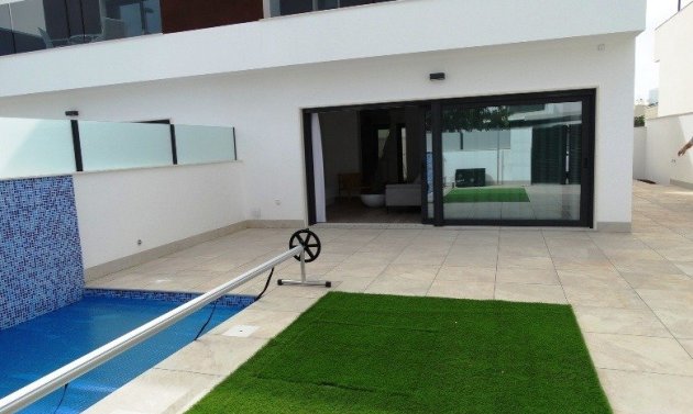 New Build - Townhouse -
Pilar de la Horadada - pueblo