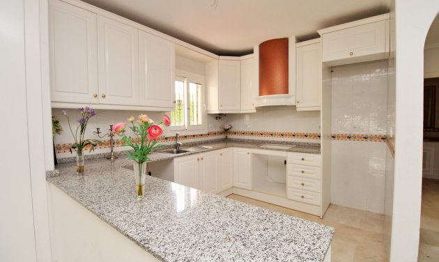 Resale - Apartment -
Playa Flamenca