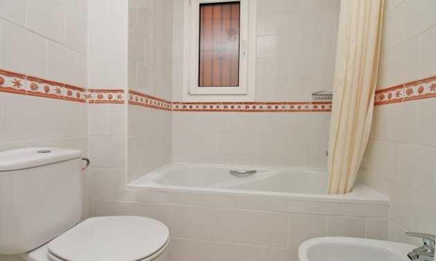 Resale - Apartment -
Playa Flamenca