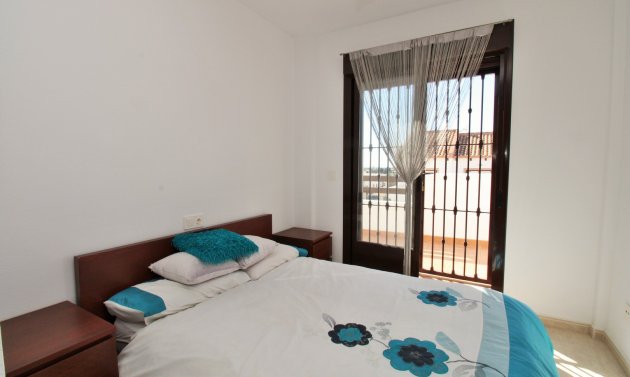 Resale - Villa -
Villamartín - PAU 8