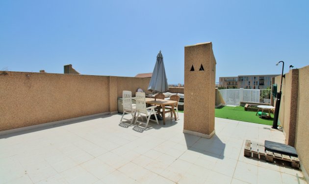 Resale - Apartment -
Villamartín - PAU 8